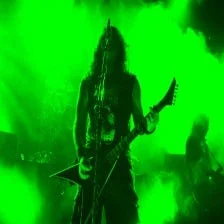 Input picture 448x336 (Source: metaltraveller.com)
